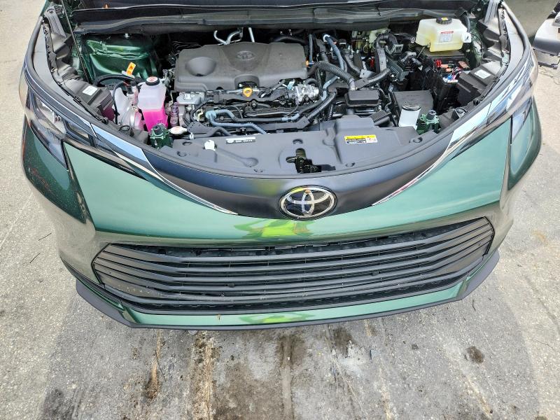 2026 Toyota Sienna მანქანა იყიდება აუქციონზე, vin: 5TDYRKEC2TS300227, აუქციონის ნომერი: 58323066