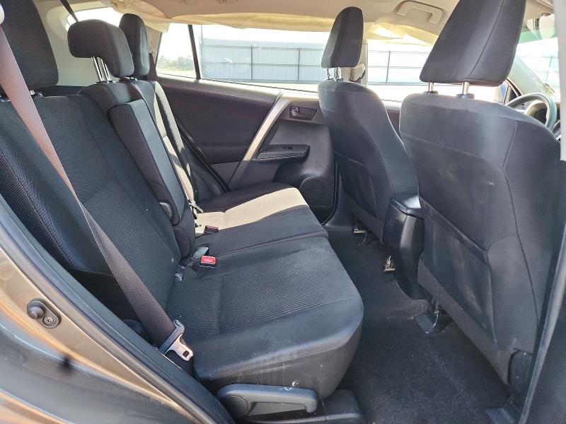 Продаж на аукціоні авто 2015 Toyota Rav4, vin: JTMZFREV8FD064335, номер лоту: 58938766