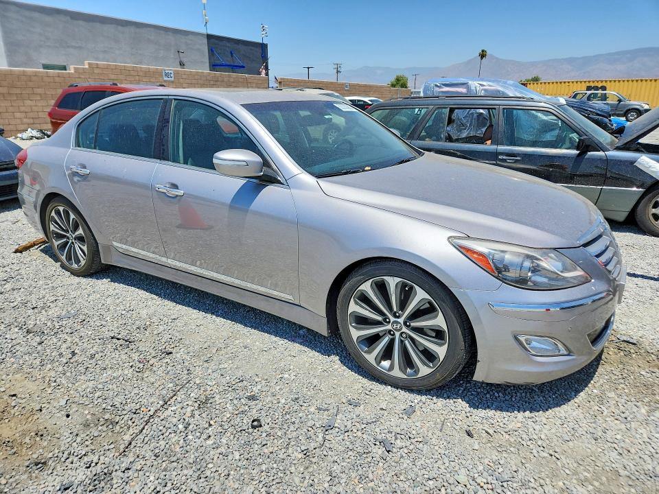 57361346 :رقم المزاد ، KMHGC4DH9CU183517 vin ، 2012 Hyundai Genesis مزاد بيع