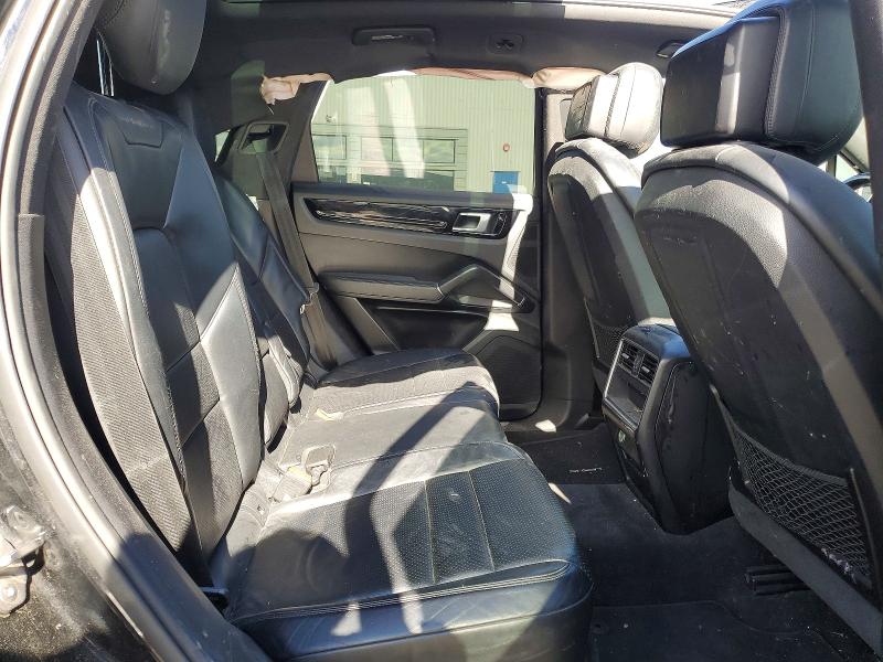 58142376 :رقم المزاد ، WP1AA2AY5KDA06579 vin ، 2019 Porsche Cayenne مزاد بيع