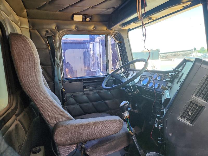 Aukcja sprzedaży 2010 Freightliner Fld120, vin: 1FVHALCK3ADAV2965, numer aukcji: 58002466