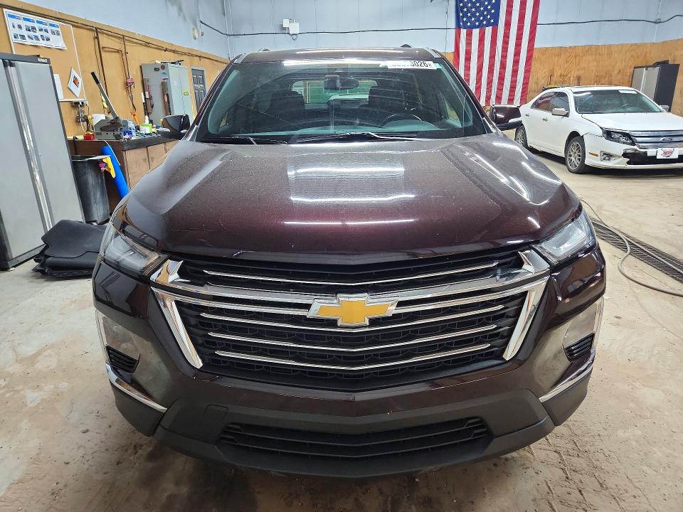 58078026 :رقم المزاد ، 1GNEVHKW0NJ154899 vin ، 2022 Chevrolet Traverse مزاد بيع