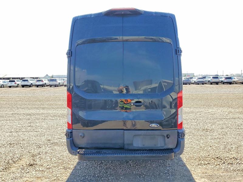 57243726 :رقم المزاد ، 1FTBR3XG1LKB22278 vin ، 2020 Ford Transit مزاد بيع