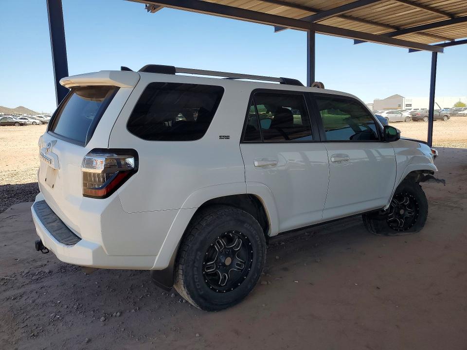 2020 Toyota 4runner მანქანა იყიდება აუქციონზე, vin: JTEBU5JR8L5819090, აუქციონის ნომერი: 55395086