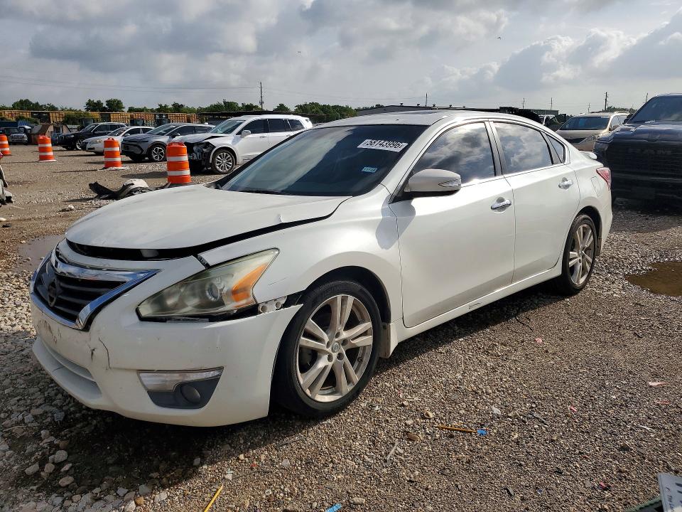 Auction sale of the 2013 Nissan Altima, vin: 1N4BL3AP2DN541644, lot number: 58143996