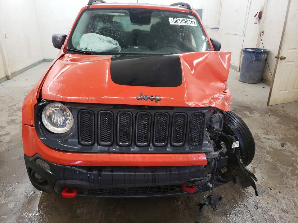 2016 Jeep Renegade მანქანა იყიდება აუქციონზე, vin: ZACCJBCT1GPE04523, აუქციონის ნომერი: 58105016