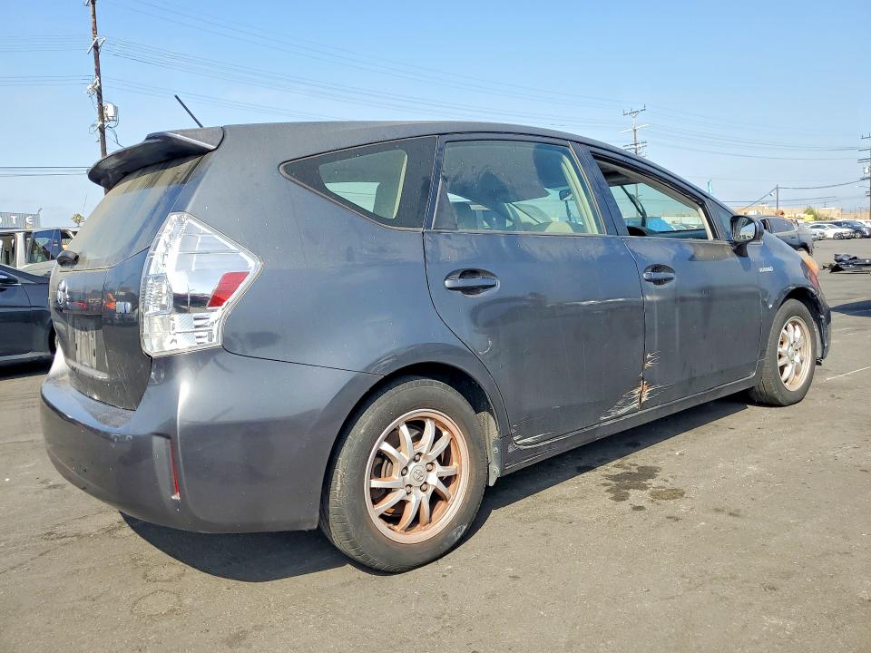 Продажа на аукционе авто 2012 Toyota Prius V, vin: JTDZN3EU9C3176389, номер лота: 57446656