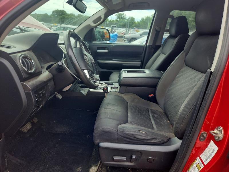 56686046 :رقم المزاد ، 5TFUY5F19JX775669 vin ، 2018 Toyota Tundra مزاد بيع