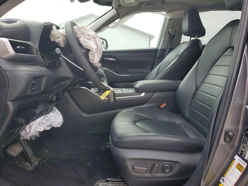 58581036 :رقم المزاد ، 5TDHZRBH1NS177354 vin ، 2022 Toyota Highlander مزاد بيع