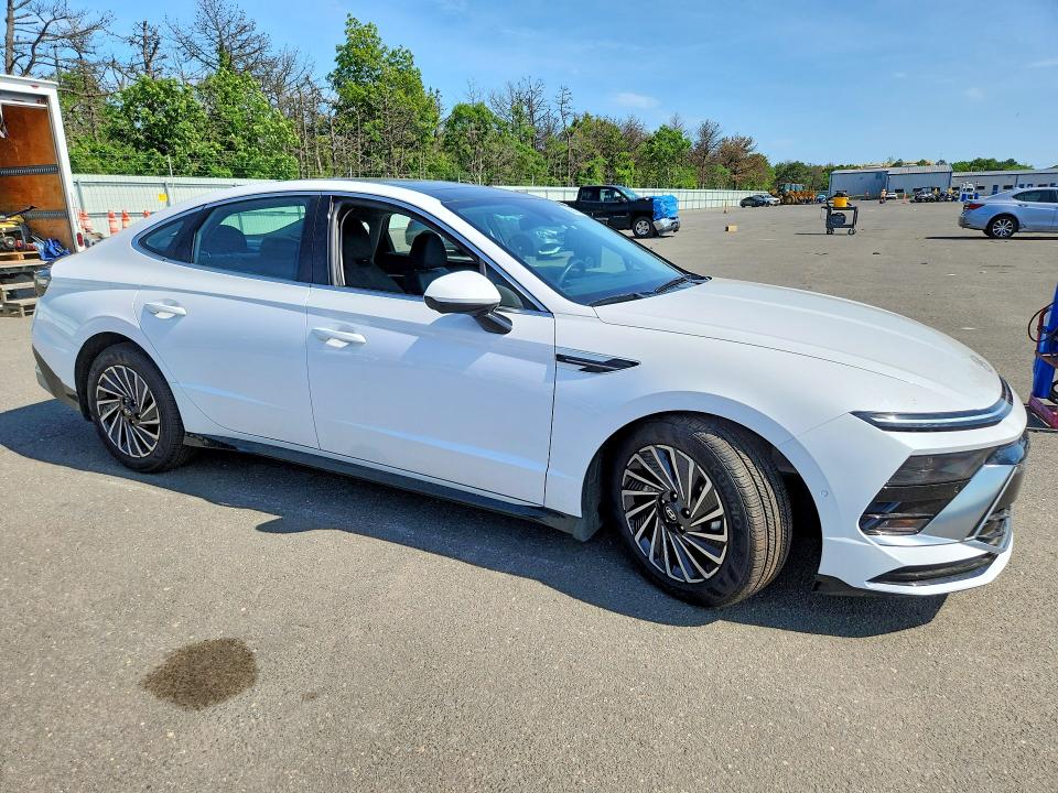 56581786 :رقم المزاد ، KMHL54JJ6SA114428 vin ، 2025 Hyundai Sonata Hybrid مزاد بيع