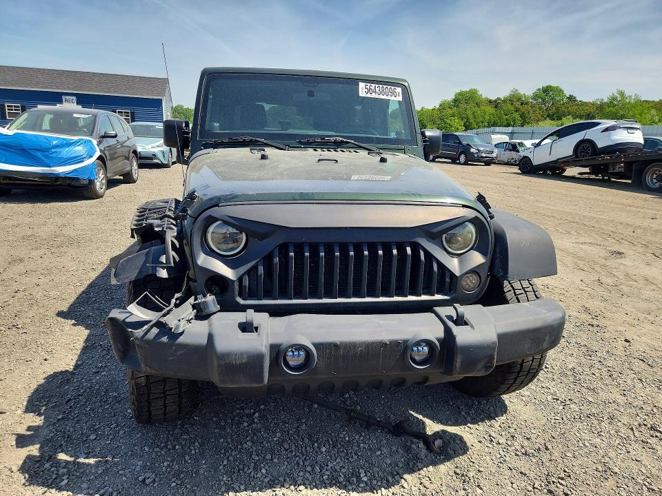 2011 Jeep Wrangler Unlimited მანქანა იყიდება აუქციონზე, vin: 1J4BA3H17BL551297, აუქციონის ნომერი: 56438096