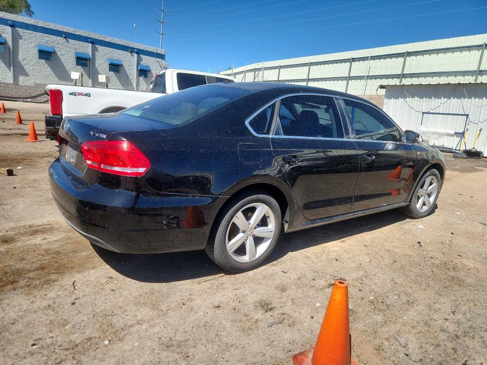 57030516 :رقم المزاد ، 1VWAS7A35EC040870 vin ، 2014 Volkswagen Passat مزاد بيع