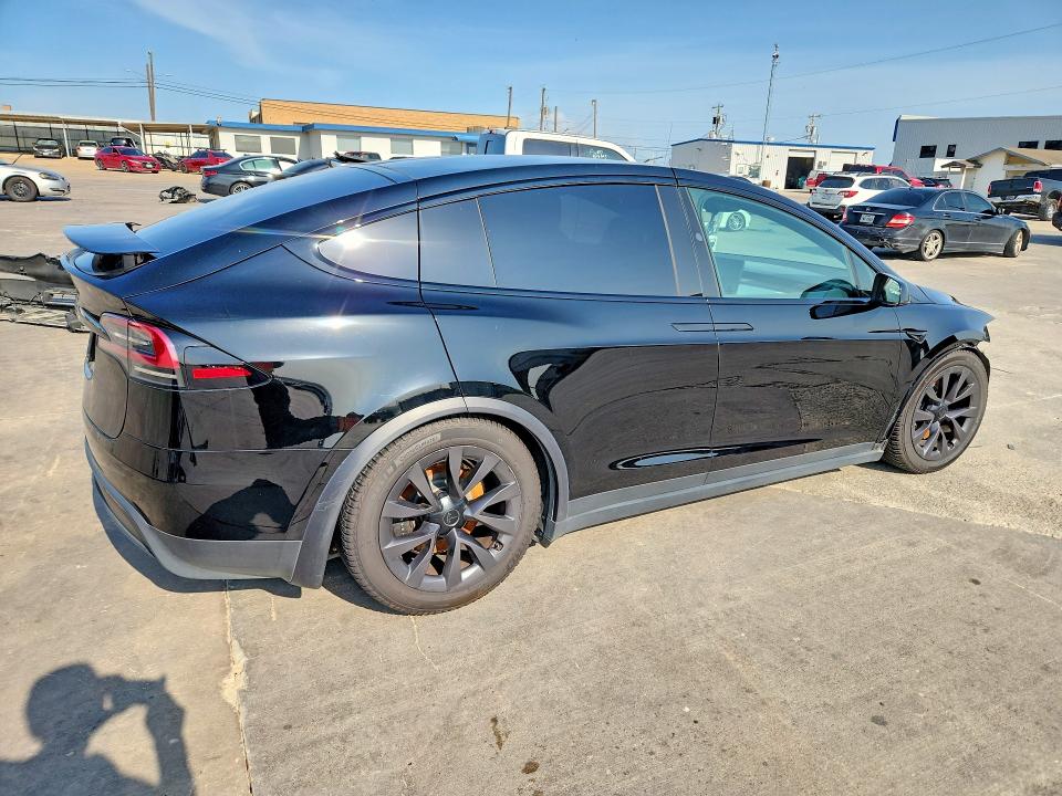 58274796 :رقم المزاد ، 7SAXCDE54PF385322 vin ، 2023 Tesla X مزاد بيع