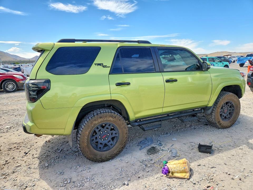 Продажа на аукционе авто 2023 Toyota 4runner, vin: JTERU5JR4P6165462, номер лота: 55527106