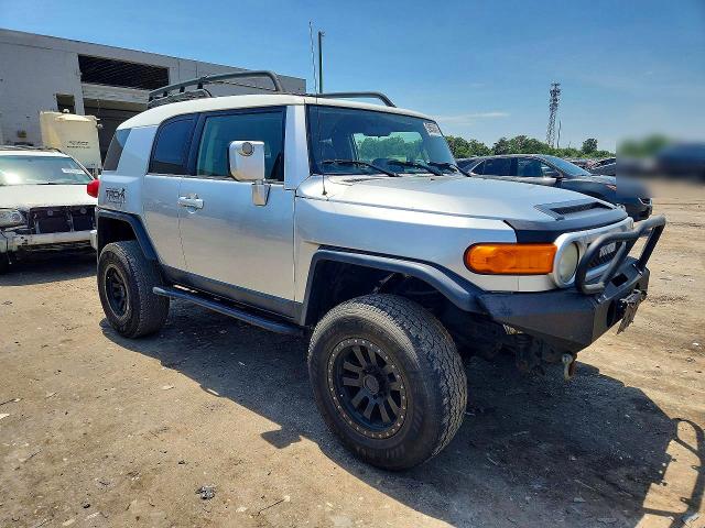 59556416 :رقم المزاد ، JTEBU11F070069234 vin ، 2007 Toyota Fj Cruiser مزاد بيع