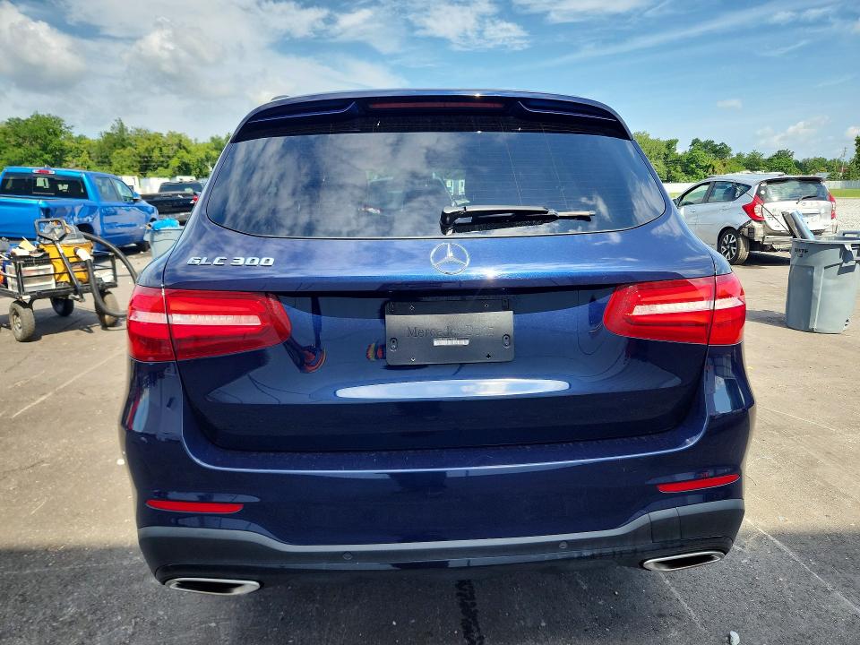 55991216 :رقم المزاد ، WDC0G4JB6KV175355 vin ، 2019 Mercedes-benz Glc مزاد بيع