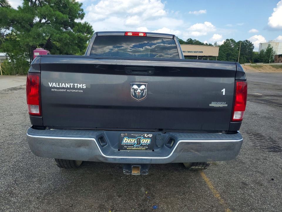 58876206 :رقم المزاد ، 3C6TR4CT3JG189117 vin ، 2018 Ram 2500 مزاد بيع