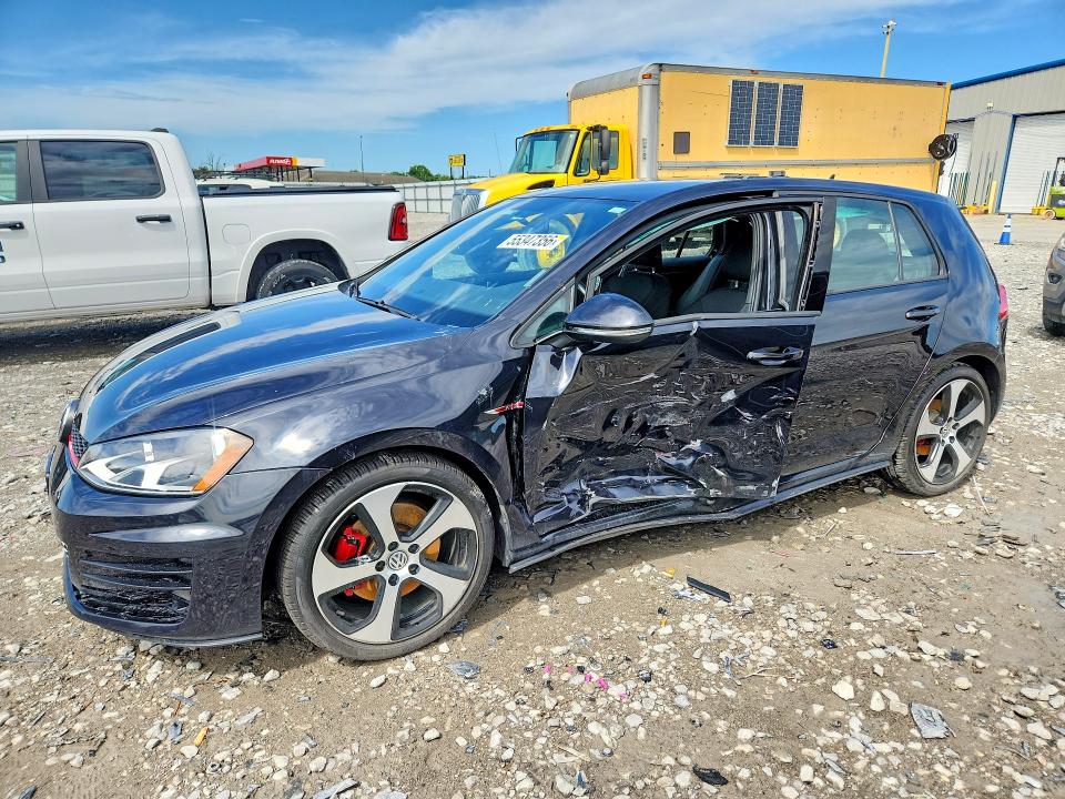 55347356 :رقم المزاد ، 3VW4T7AU4HM025590 vin ، 2017 Volkswagen Gti مزاد بيع