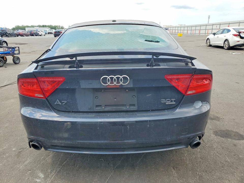 Продаж на аукціоні авто 2015 Audi A7, vin: WAUWGAFC7FN024088, номер лоту: 57062606