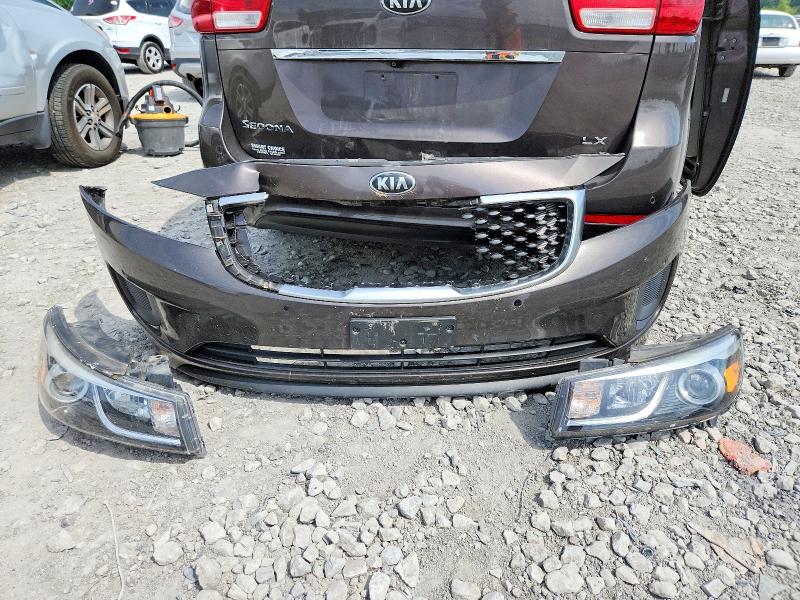 56330036 :رقم المزاد ، KNDMB5C1XH6314275 vin ، 2017 Kia Sedona مزاد بيع
