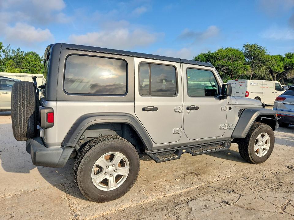 58776716 :رقم المزاد ، 1C4HJXDN0MW527957 vin ، 2021 Jeep Wrangler Unlimited مزاد بيع