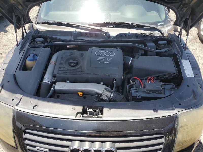 2001 Audi Tt მანქანა იყიდება აუქციონზე, vin: TRUUT28N811029283, აუქციონის ნომერი: 55846326