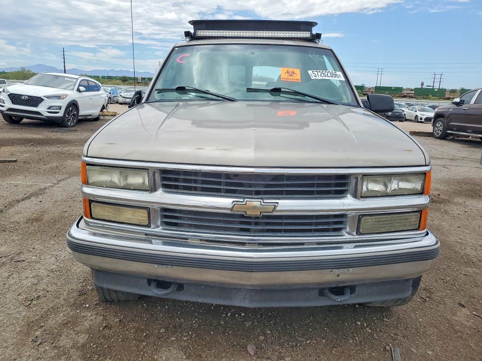 Продажа на аукционе авто 1999 Chevrolet Suburban, vin: 3GNFK16R9XG232416, номер лота: 57262366