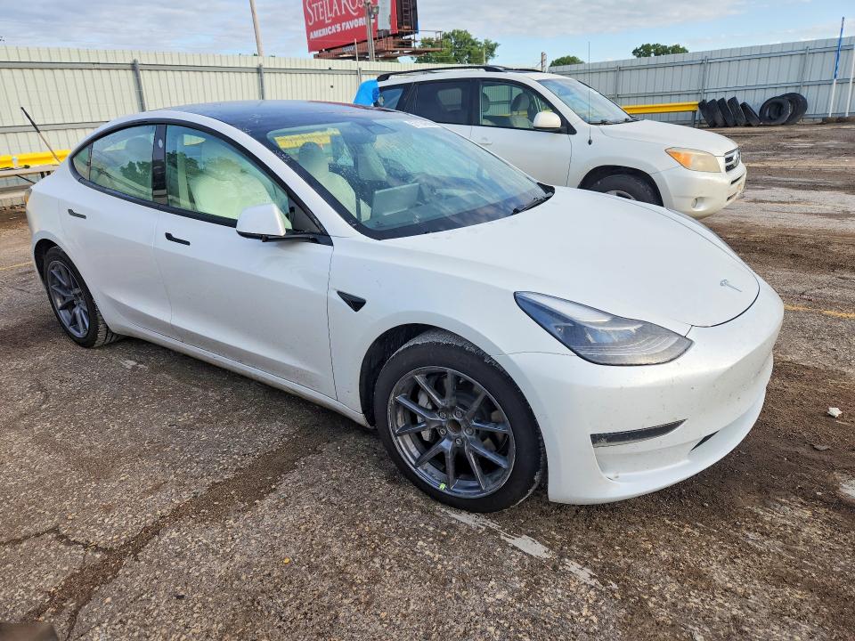 2021 Tesla Model 3 მანქანა იყიდება აუქციონზე, vin: 5YJ3E1EA3MF098714, აუქციონის ნომერი: 57124586