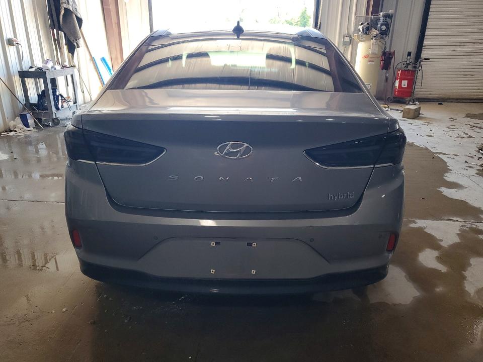 Продажа на аукционе авто 2018 Hyundai Sonata Hybrid, vin: KMHE34L31JA083424, номер лота: 56886246