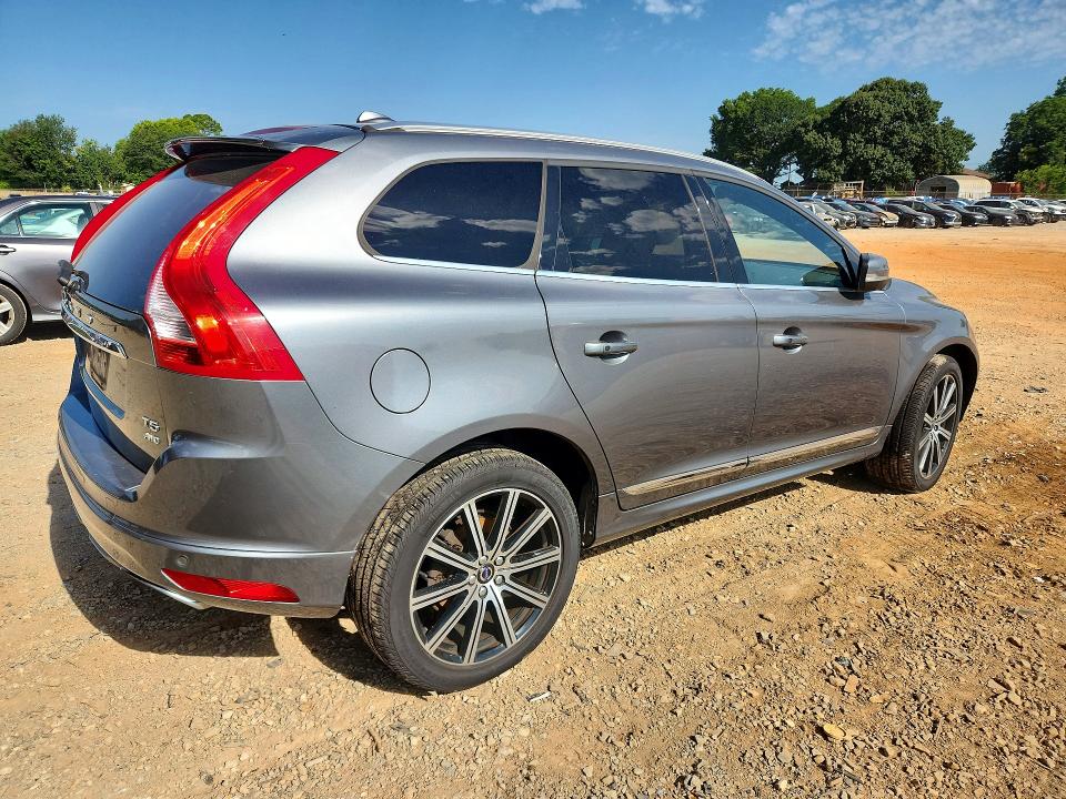 Продаж на аукціоні авто 2016 Volvo Xc60, vin: YV4612RM5G2865485, номер лоту: 58869176