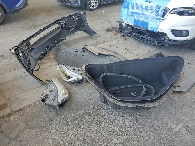 Продаж на аукціоні авто 2018 Tesla Model S, vin: 5YJSA1E29JF276136, номер лоту: 55950116