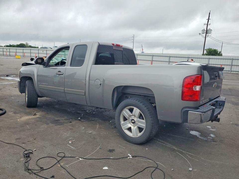 Продажа на аукционе авто 2007 Chevrolet Silverado, vin: 1GCEC19017Z511650, номер лота: 55141886