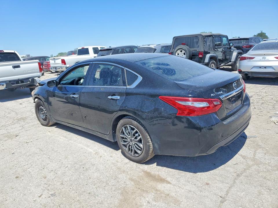 Продажа на аукционе авто 2018 Nissan Altima, vin: 1N4AL3AP0JC127779, номер лота: 55783396