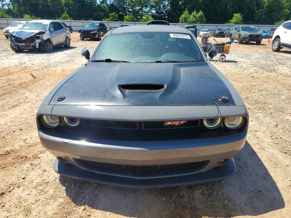56025976 :رقم المزاد ، 2C3CDZFJ7JH154647 vin ، 2018 Dodge Challenger مزاد بيع