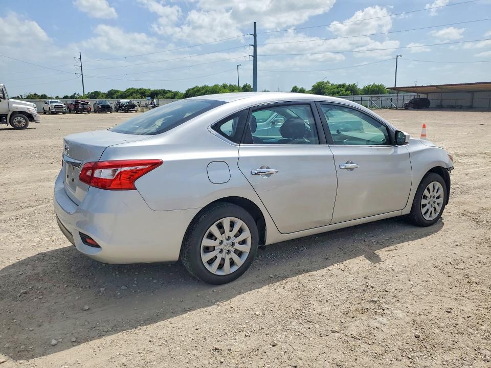 2018 Nissan Sentra მანქანა იყიდება აუქციონზე, vin: 3N1AB7AP0JY211003, აუქციონის ნომერი: 58155976