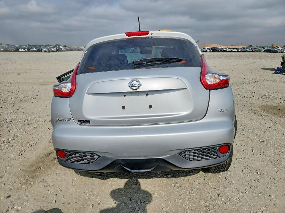 2015 Nissan Juke მანქანა იყიდება აუქციონზე, vin: JN8AF5MVXFT557855, აუქციონის ნომერი: 58332436
