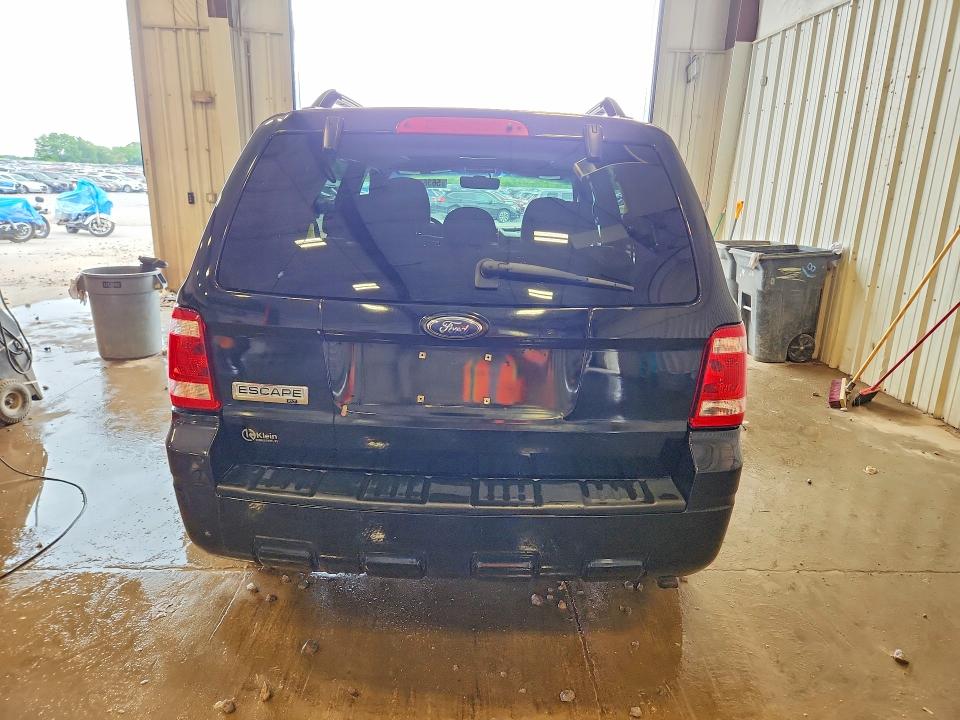 56362536 :رقم المزاد ، 1FMCU03G69KA30420 vin ، 2009 Ford Escape مزاد بيع