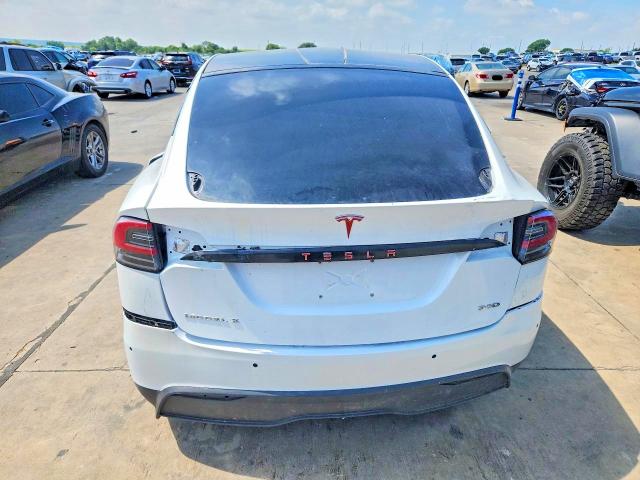 55582066 :رقم المزاد ، 5YJXCAE21HF035536 vin ، 2017 Tesla Model X مزاد بيع