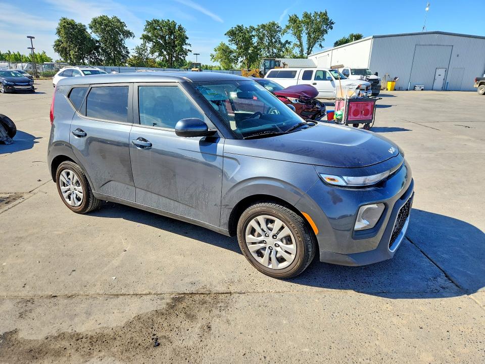 2022 Kia Soul მანქანა იყიდება აუქციონზე, vin: KNDJ23AU4N7801451, აუქციონის ნომერი: 56099236