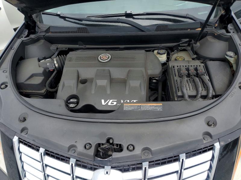 55871196 :رقم المزاد ، 3GYFNBE33FS637339 vin ، 2015 Cadillac Srx مزاد بيع
