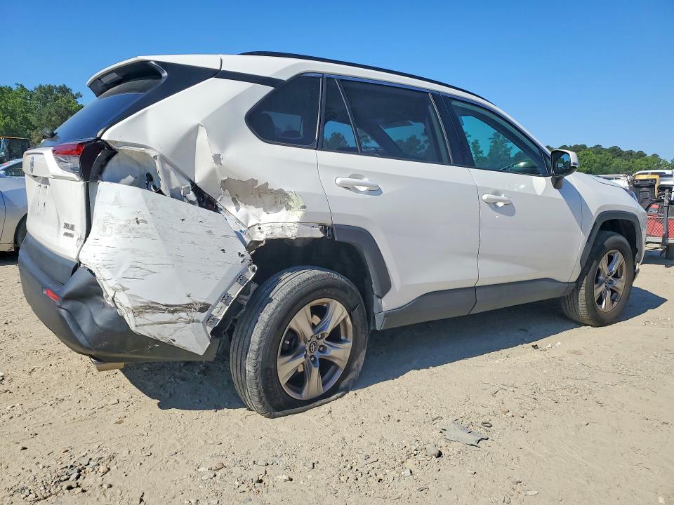 2021 Toyota Rav4 მანქანა იყიდება აუქციონზე, vin: 2T3P1RFV8MW155030, აუქციონის ნომერი: 55870096