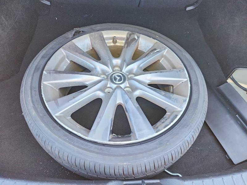 Продаж на аукціоні авто 2019 Mazda 3, vin: JM1BPACL9K1110686, номер лоту: 57204406