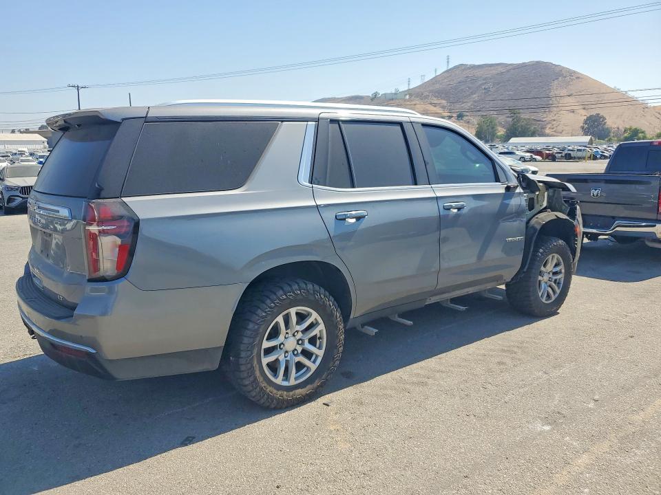 Продаж на аукціоні авто 2022 Chevrolet Tahoe, vin: 1GNSKNKD9NR162011, номер лоту: 55589816