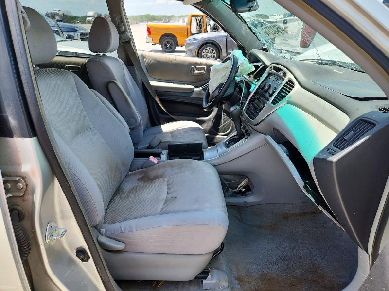 56402776 :رقم المزاد ، JTEDP21A540034372 vin ، 2004 Toyota Highlander مزاد بيع