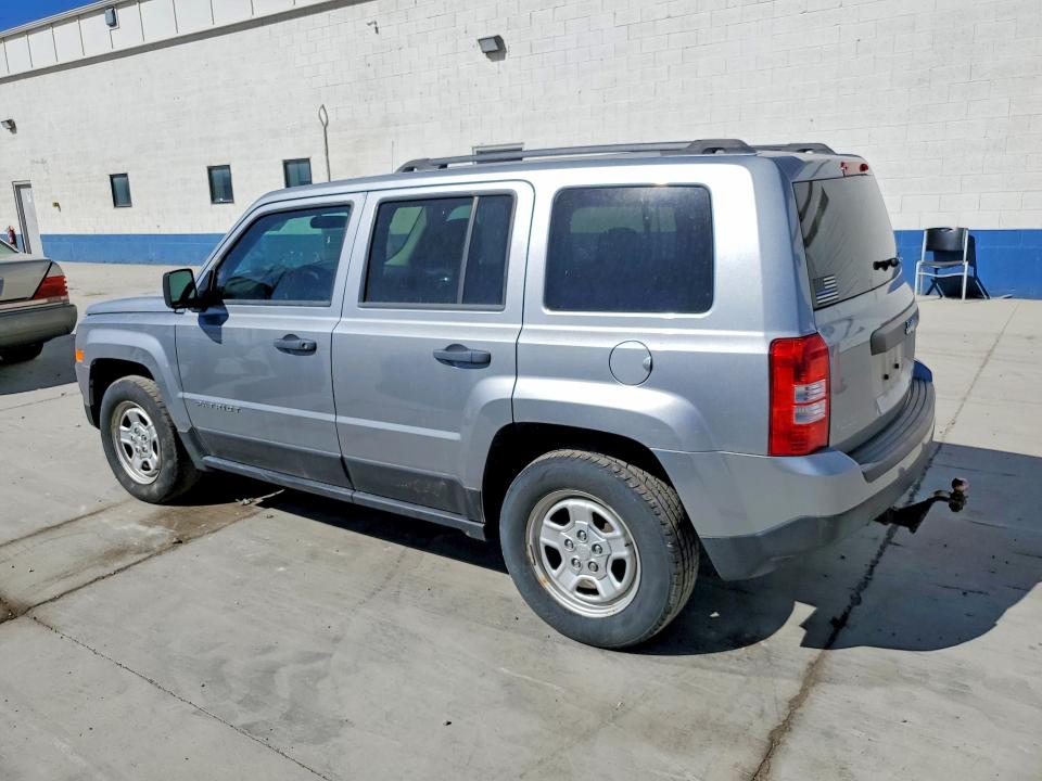 57261066 :رقم المزاد ، 1C4NJPBA4FD191103 vin ، 2015 Jeep Patriot مزاد بيع