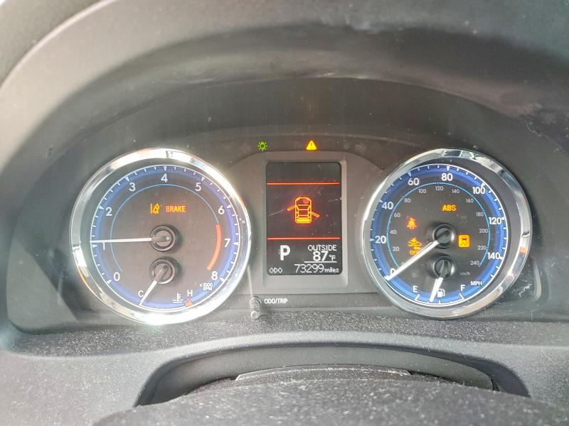 56252366 :رقم المزاد ، 2T1BURHEXJC029126 vin ، 2018 Toyota Corolla مزاد بيع