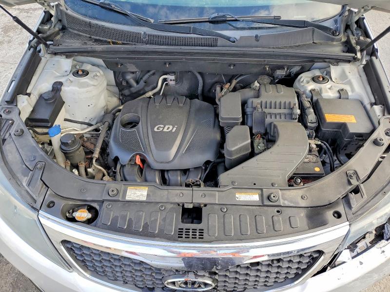 2013 Kia Sorento მანქანა იყიდება აუქციონზე, vin: 5XYKTCA64DG343057, აუქციონის ნომერი: 57327636