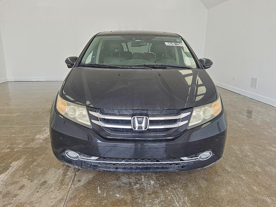 56401286 :رقم المزاد ، 5FNRL5H90FB102746 vin ، 2015 Honda Odyssey مزاد بيع