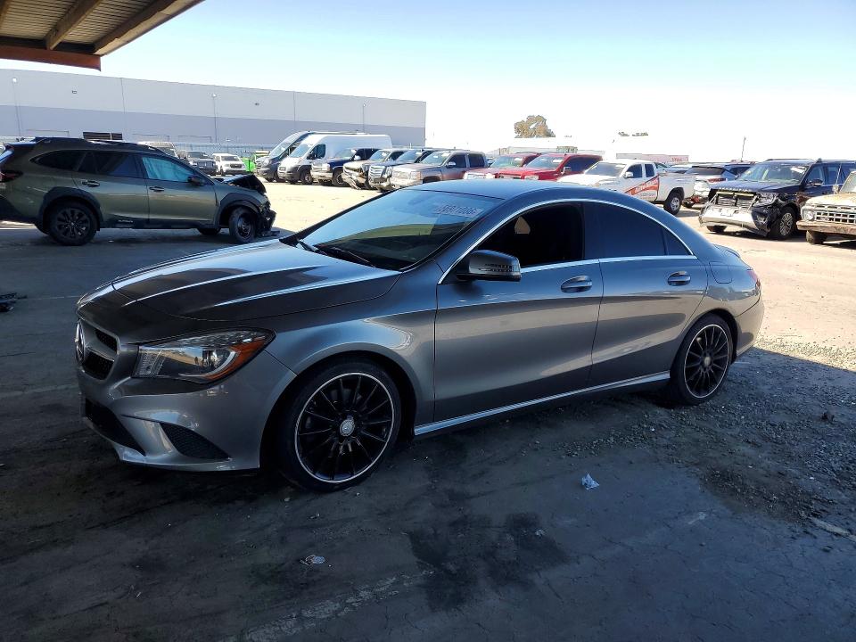 2014 Mercedes-benz Cla მანქანა იყიდება აუქციონზე, vin: WDDSJ4EB3EN126473, აუქციონის ნომერი: 56971086