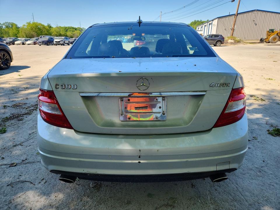 2011 Mercedes-benz C მანქანა იყიდება აუქციონზე, vin: WDDGF8BB9BR148615, აუქციონის ნომერი: 55877366